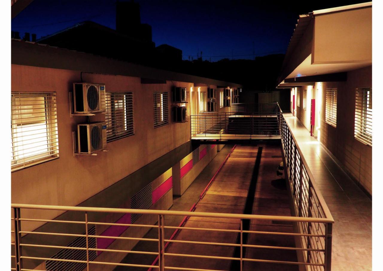 Umbral Del Aconcagua Aparthotel Mendoza Exterior foto